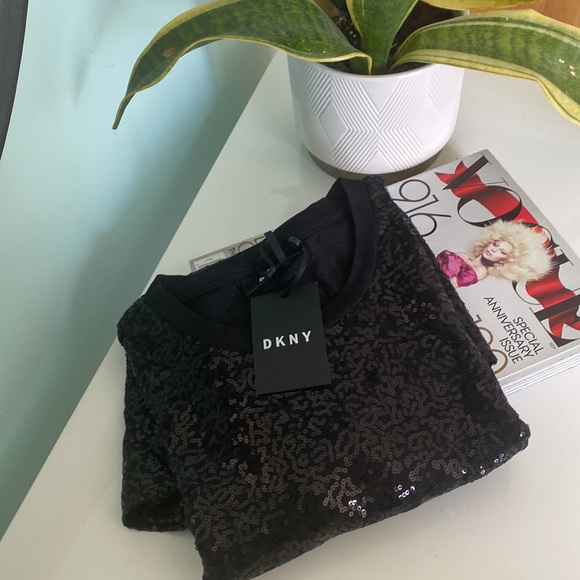 DKNY sparkling blouse 🎉 blouse - Picture 3 of 8